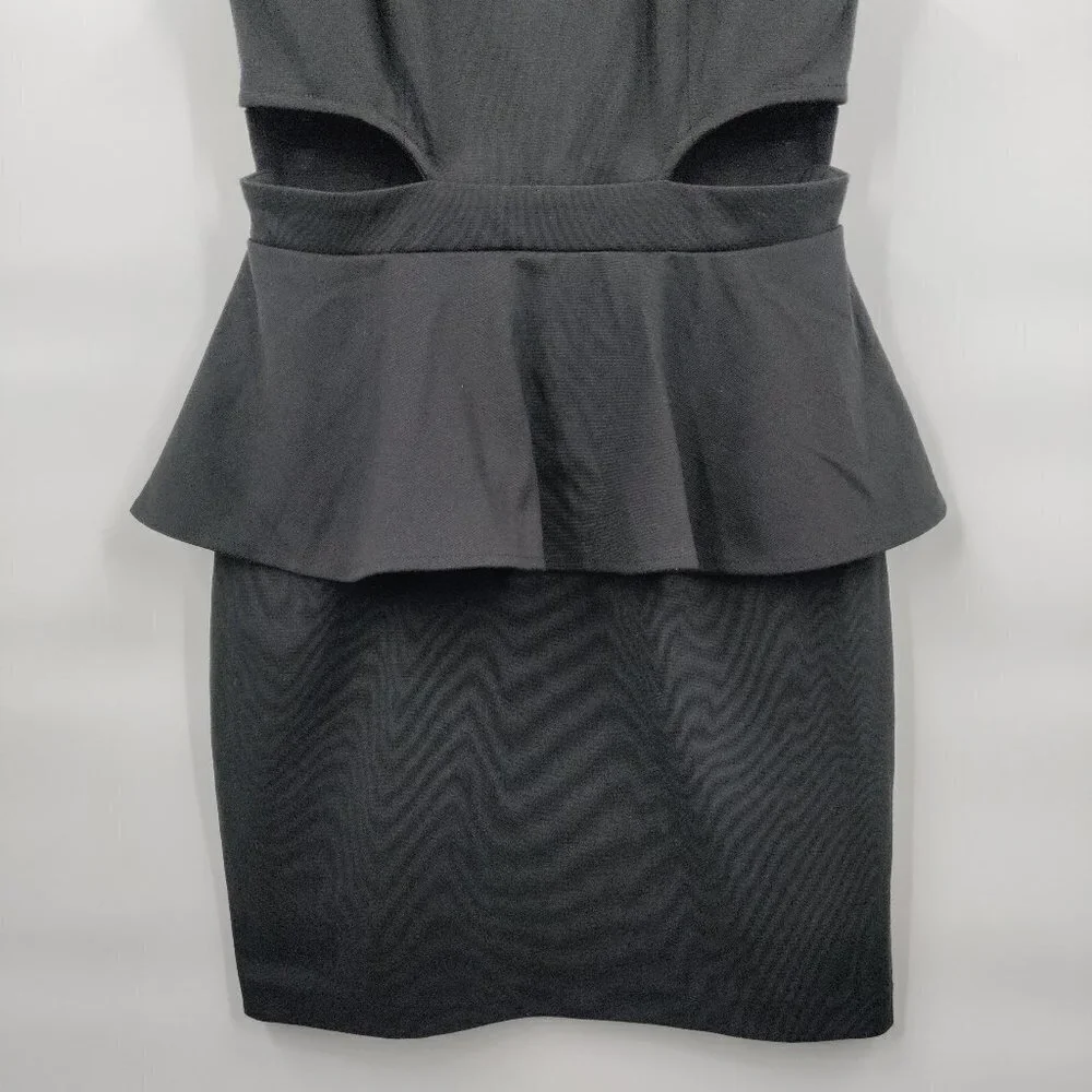 Sparkle & Fade Bodycon V Neck Side Cutout Ponte Peplum Dress Size 6 Women Black